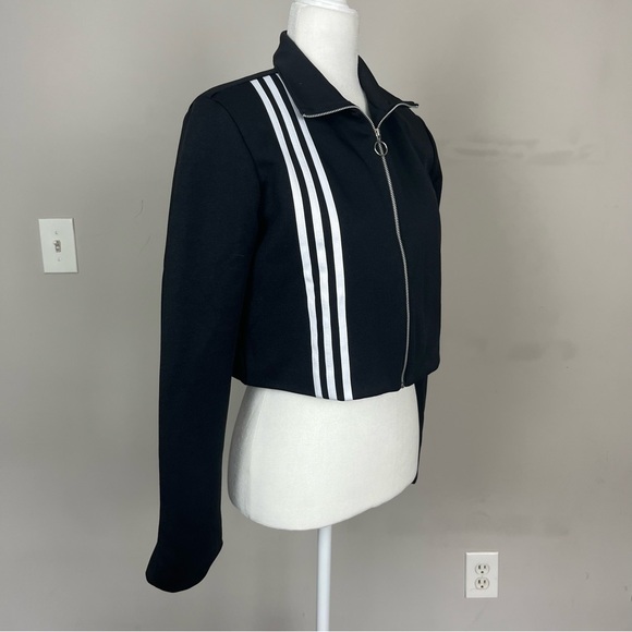 NWT ADIDAS TLRD ZIP UP LONG SLEEVE TRACK JACKET SIZE SMALL IN BLACK AND WHITE - Picture 9 of 16